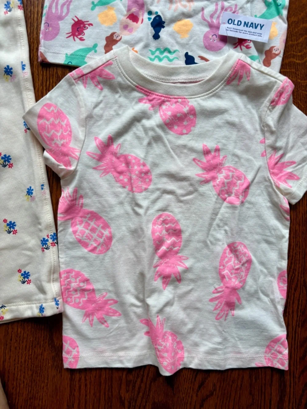 New with tag gap and old navy girls hoodie and fleece bundle with t shirts